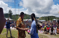 Pemprov Sesalkan Pemalangan Fasilitas Umum di Pegubin